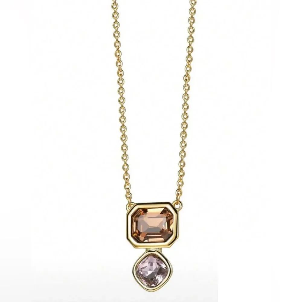 Gemstone Necklace Q693